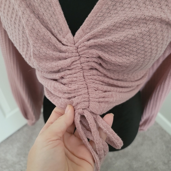 Pink Long Sleeve Cropped Waffle Knit Top Size Large - Picture 3 of 4
